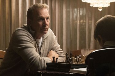 Molly's Game: Kevin Costner in una scena del film