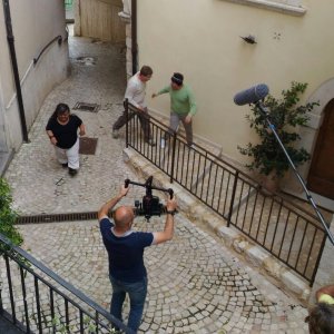 Sotto il segno della vittoria: una foto dal set