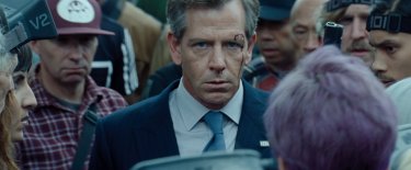 Ready Player One: Ben Mendelsohn in una scena del film