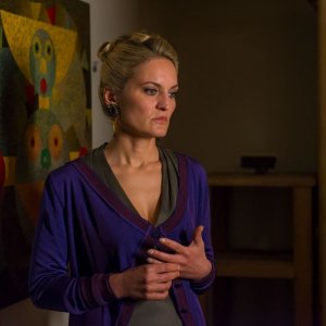 Tu mi nascondi qualcosa: Olga Rossi in una scena del film