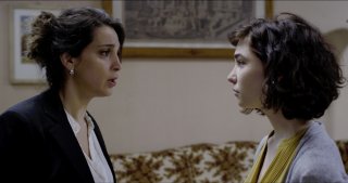 Youtopia: Matilda De Angelis e Donatella Finocchiaro in una scena del film