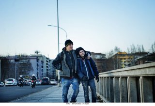 Io sono Tempesta: Elio Germano e Francesco Gheghi in una scena del film