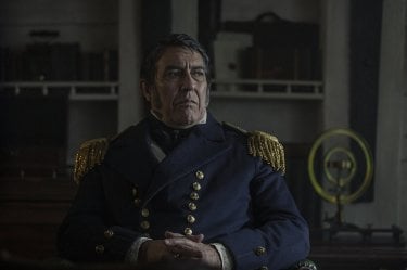 The Terror: Ciarán Hinds in una scena della serie