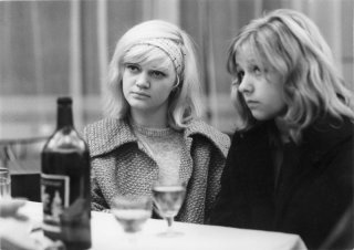 Gli amori di una bionda - una scena del film