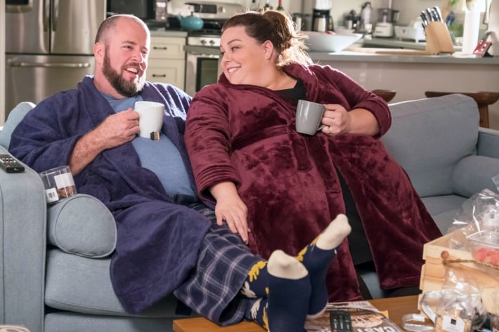 This Is Us: Chris Sullivan e Chrissy Metz in una foto della seconda stagione