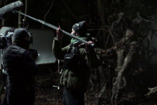 Ghost Stories - Featurette 'Il bosco'