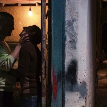 Dogman: Marcello Fonte ed Edoardo Pesce in una scena del film