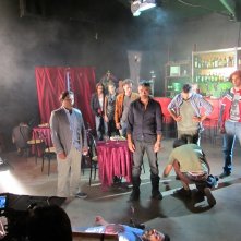 La banalità del crimine: un'immagine dal set