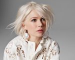 Dopo il matrimonio: Michelle Williams affiancherà Julianne Moore nel remake