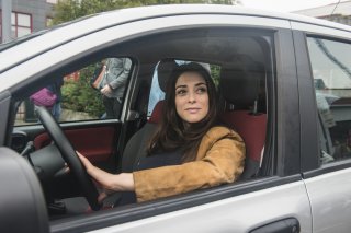 Si muore tutti democristiani: Valentina Lodovini in una scena del film