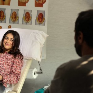 Si muore tutti democristiani: Valentina Lodovini in un momento del film