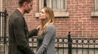 This Is Us: Kevin e Sophie in una foto della seconda stagione