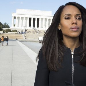 Scandal: Kerry Washington in una foto dell'ultimo episodio della serie