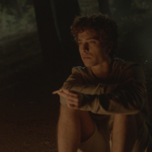 Le grida del silenzio: Luca Avallone in una scena del film