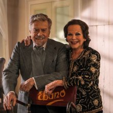 Nobili bugie: Raffaele Pisu e Claudia Cardinale in un'immagine promozionale del film