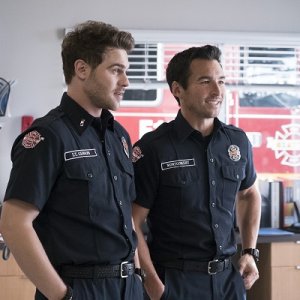 Station 19: Grey Damon in una foto dela serie