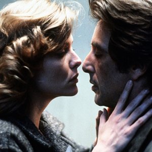 Paura d'amare: Michelle Pfeiffer e Al Pacino in una scena del film