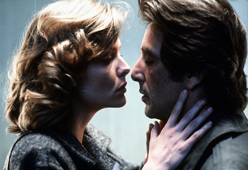 Paura d'amare: Michelle Pfeiffer e Al Pacino in una scena del film