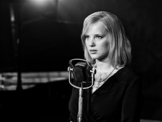 Cold War: Joanna Kulig in un momento del film