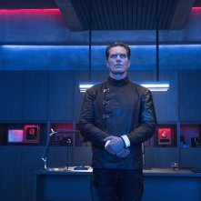 Fahrenheit 451: Michael Shannon in una scena del film