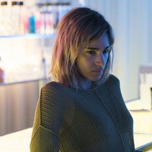 Fahrenheit 451: Sofia Boutella in una scena del film