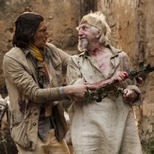 The Man Who Killed Don Quixote: Jonathan Pryce e Adam Driver in una scena del film