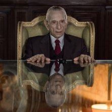 Loro 2: Roberto Herlitzka in una scena del film