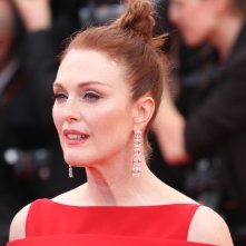 Cannes 2018: Julianne Moore sul red carpet di apertura