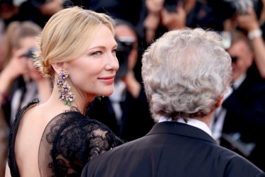 Cannes 2018: Cate Blanchett sul red carpet di apertura