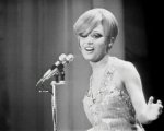 Addio a Lara Saint Paul, nel 1968 cantò a Sanremo con Louis Armostrong