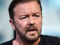 After Life: Netflix ordina la serie con Ricky Gervais