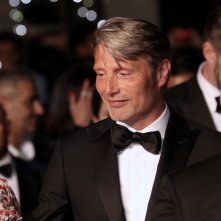 Cannes 2018: Mads Mikkelsen sul red carpet di Arctic