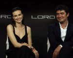 Loro 2, Scamarcio e Smutniak: “Siamo la fame di successo che porta a una parabola fallimentare annunciata”