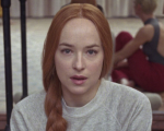 Suspiria: le prime foto ufficiali del film con Dakota Johnson