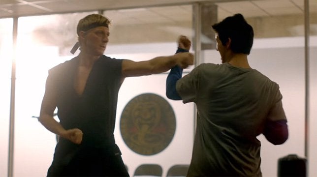 Cobra Kai: una foto degli attori William Zabka e Xolo Mariduena