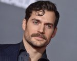 Justice League: Henry Cavill commenta i 'danni' causati dai suoi baffi