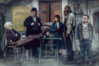 Freaks Out: una foto dei protagonisti