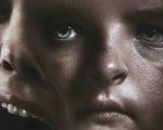 Hereditary: ecco il nuovo inquietante poster dell'horror con Toni Collette!