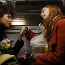 Montparnasse femminile singolare: Laetitia Dosch e Léonie Simaga in una scena del film