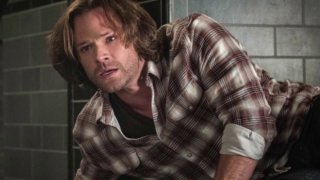 Supernatural: Jared Padalecki in una scena dell'episodio Let the Good Times Roll