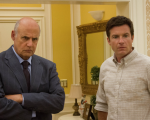 Arrested Development: Jason Bateman si scusa dopo le polemiche per aver difeso Jeffrey Tambor