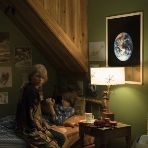 La stanza delle meraviglie: Michelle Williams e Oakes Fegley in una scena del film