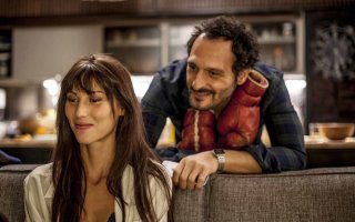 Malati di sesso: Fabio Troiano ed Elettra Capuano in una scena del film