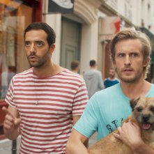 Sposami, stupido!: Philippe Lacheau e Tarek Boudali in un'immagine del film