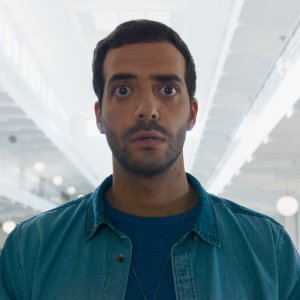 Sposami, stupido!: Tarek Boudali in una scena del film