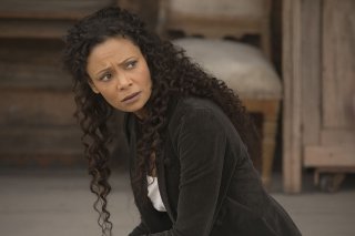 Westworld: Thandie Newton in una scena dell'episodio Phase Space