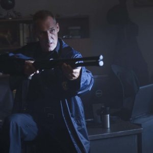 Hurricane - Allerta uragano: Ben Cross in una scena del film