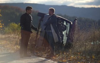 Hurricane - Allerta uragano: Toby Kebbell e Ryan Kwanten in una scena del film