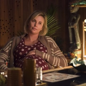 Tully: Charlize Theron in un'immagine tratta dal film