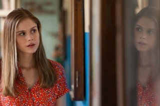L'incredibile viaggio del fachiro: Erin Moriarty in una scena del film